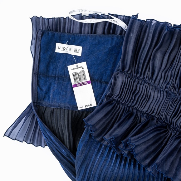 NWT L'IDEE Masquerade Pleated Column Gown Maxi Navy $599 - Size XXL | US 12 - Picture 6 of 16